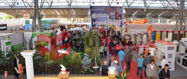 Tarihinde İlk Defa Düzenlenen Aksaray Sanayi, Ticaret ve Turizm Fuarına yoğun ilgi 